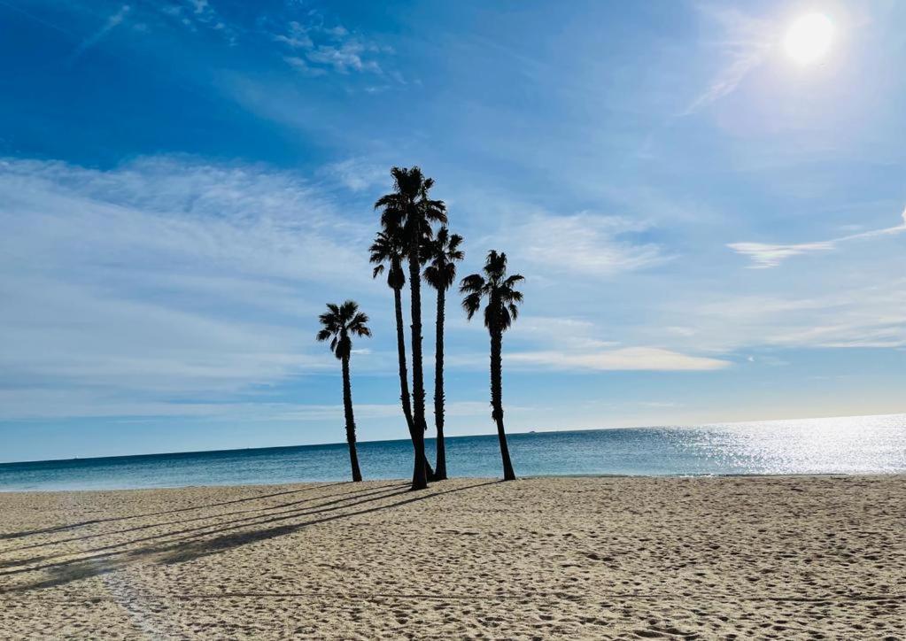 Apartament Vacaciones En La Playa Calafell El Vendrell Zewnętrze zdjęcie